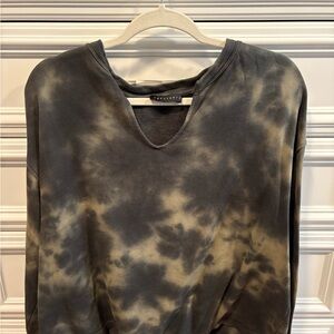 Sanctuary Black and Tan Tie-Dye V-Neck Sweater